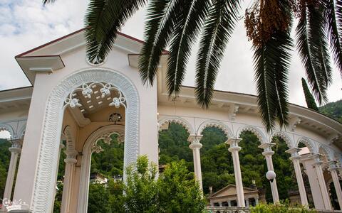 Сухум, Новый Афон и источник Кындыг